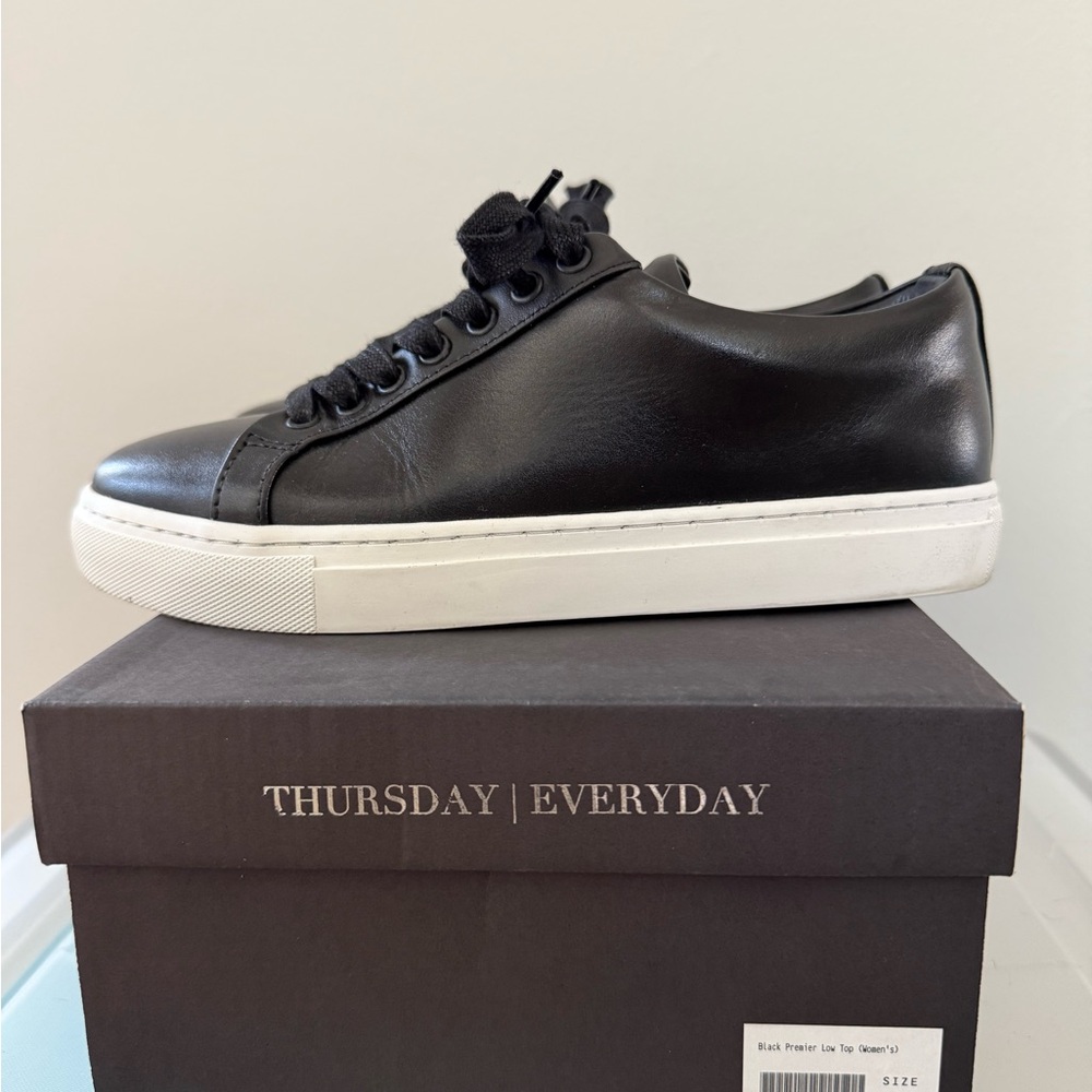 Black Leather Women’s Shoes